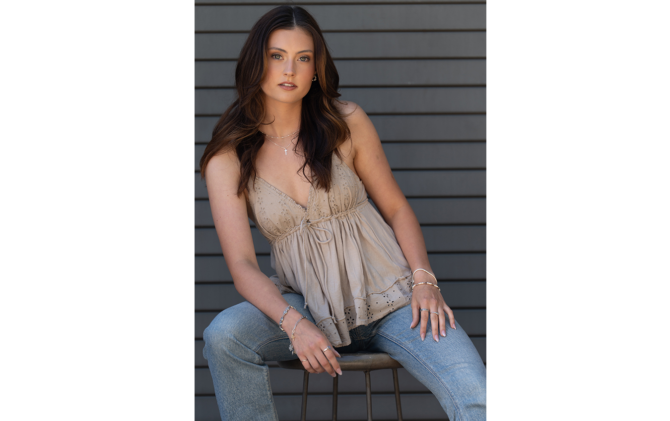 Seniors_0006_CAT00155 (1)