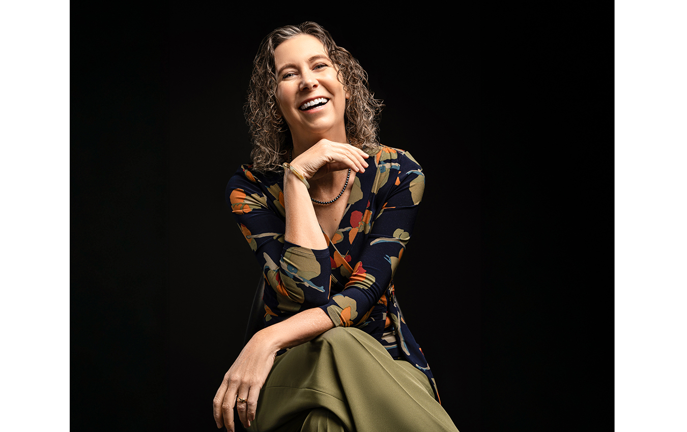 branding_0005_CAT00188-HOZ