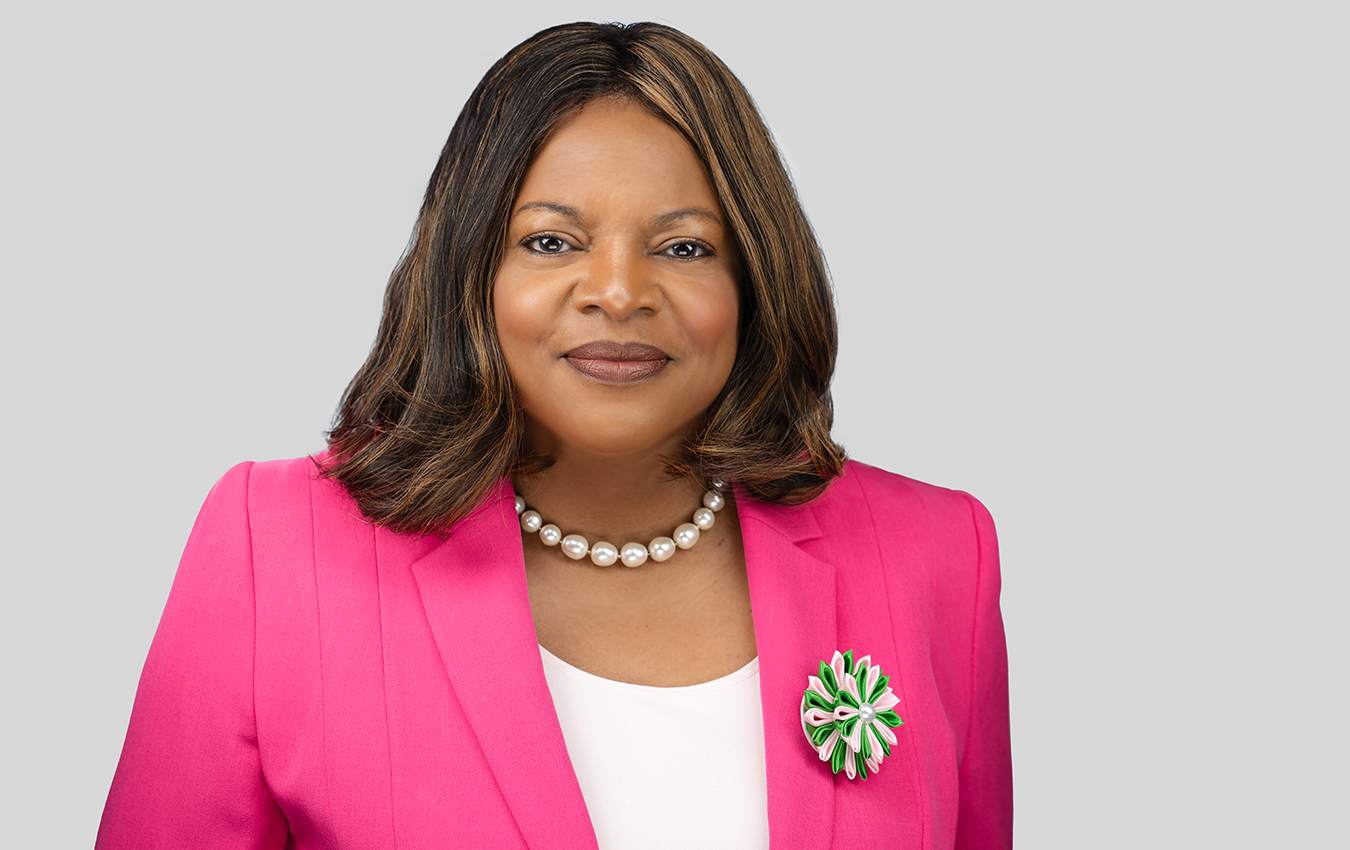 headshots-_0004_CAT07902 (1)